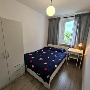 Mirrorroom Pl Airport Warszawa